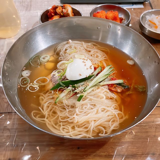 【60時間煮込んだ牛骨だしで作る】絶品キムチチゲ！in大阪鶴橋
