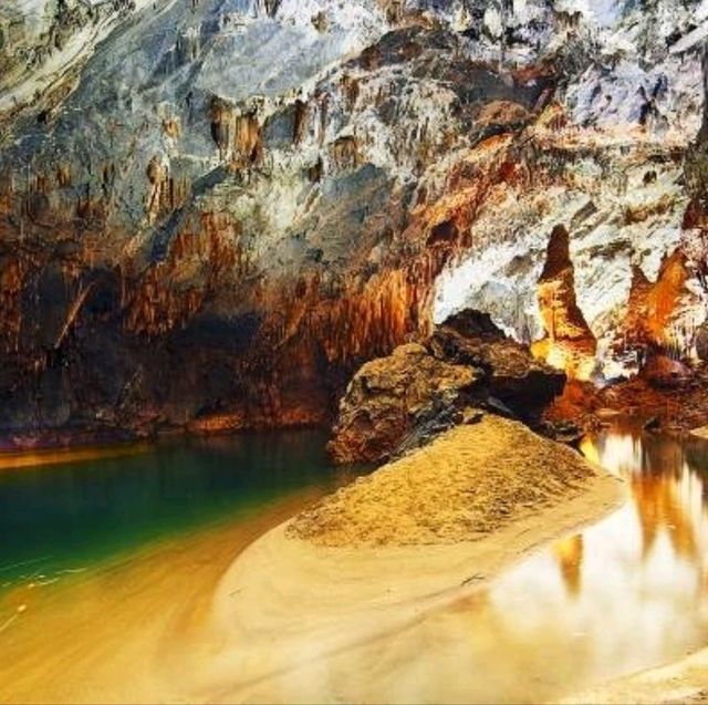 ĐỘNG PHONG NHA