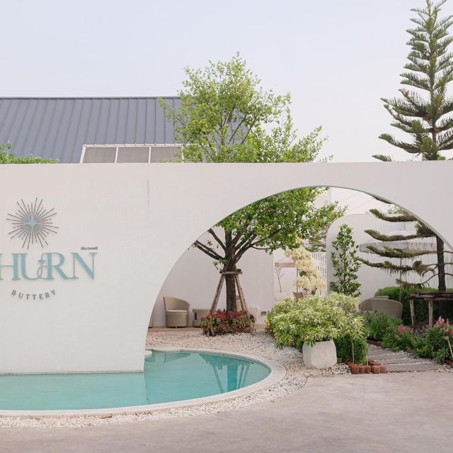 Churn Buttery คาเฟ่ลาดกระบัง