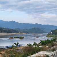 ห้วยทรายเมืองสงบริมน้ำโขง