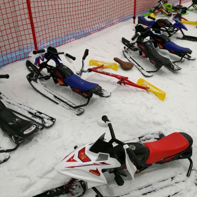 深圳觀瀾都有得玩雪 卡魯冰雪世界