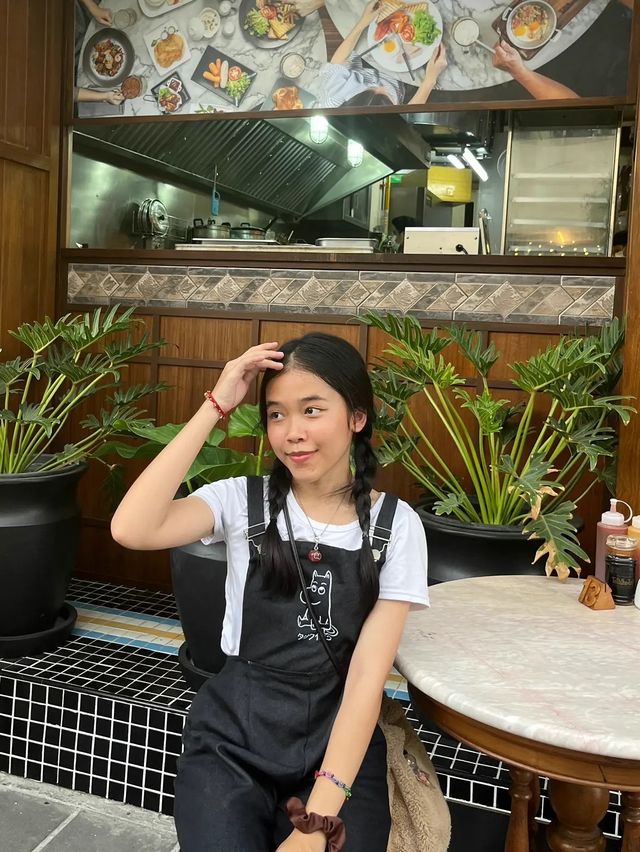 คาเฟ่โบราณอาหารเช้า โกปี๊เฮี้ยะไถ่กี่ สามยอด🍵🏛️✨