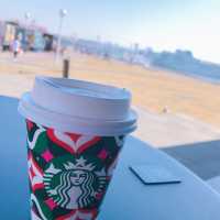 【神戸メリケンパーク】海の見えるスタバ♪