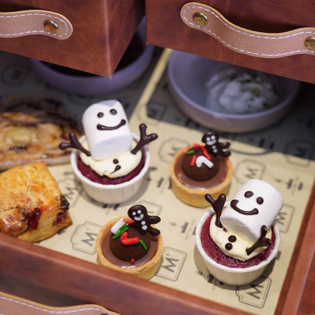 The Jingle & Mingle Afternoon Tea!