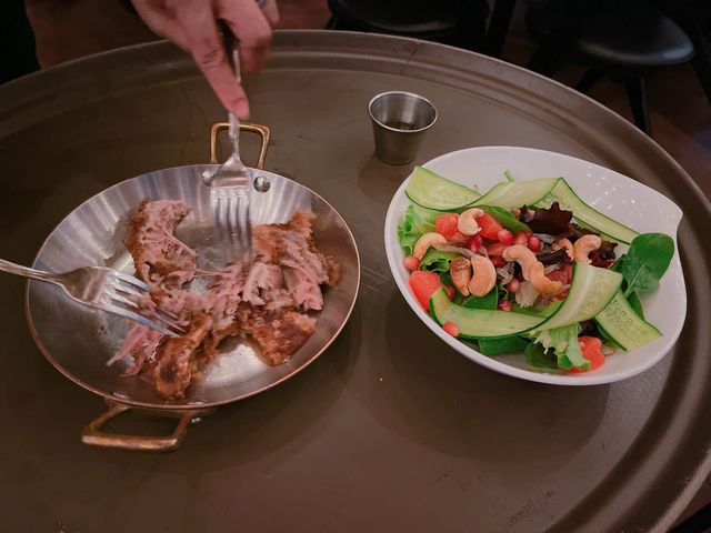 Tasting Menu既價錢已經包哂幾個courses， 仲有Beef Wellington，質素又高，真係好抵食～ 
