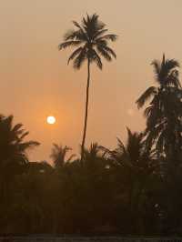 Fantastic Ngapaly sunrise 