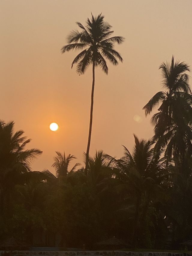 Fantastic Ngapaly sunrise 