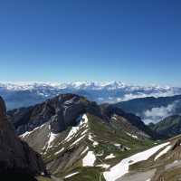 人間仙境😍瑞士🇨🇭世界最陡峭 48 度傾角齒軌列車🚄人生必去✅ 皮拉圖斯山