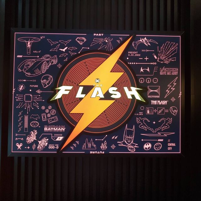 閃電俠x City Plaza x Hot Toys x 華納 快閃店