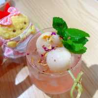 Dreams Cafe