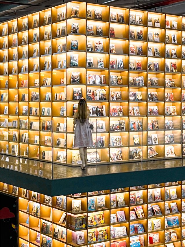 Most insta-worthy bookstore in Malaysia 📚
