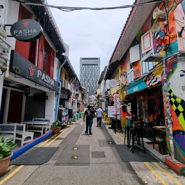 roaming around Haji Lane 