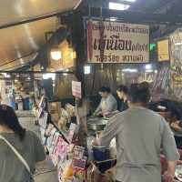 ตลาดของฝากหน้าวัดโสธร