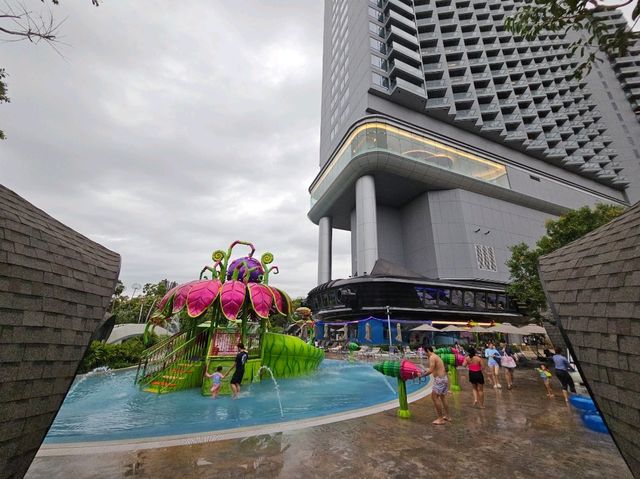ไปตะลุยโลกอวกาศ @Grande Center Point Space Pattaya