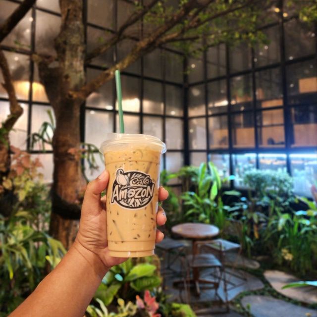 คาเฟ่อเมซอน​ บุรีรัมย์