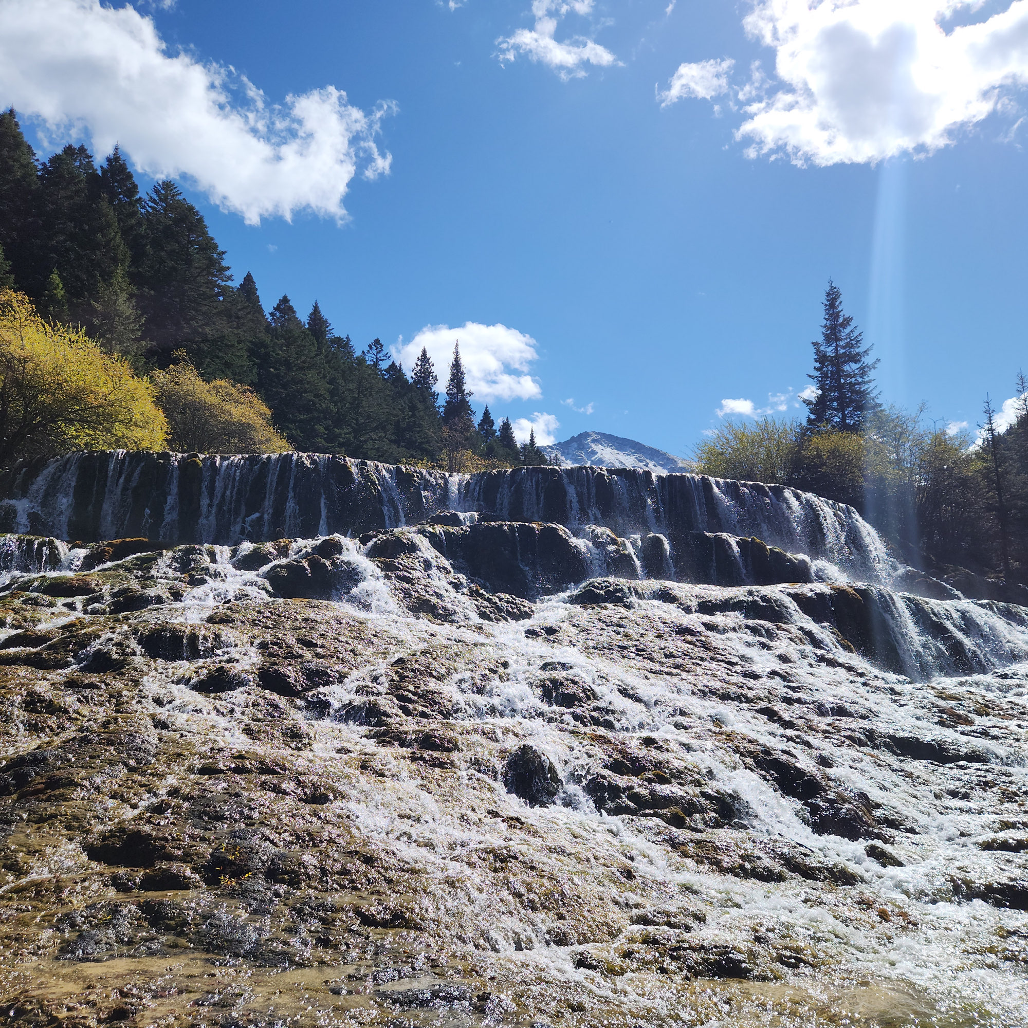 人間仙境的朋友🐉人間瑤池-黃龍｜Trip.com 黃龍風景名勝區