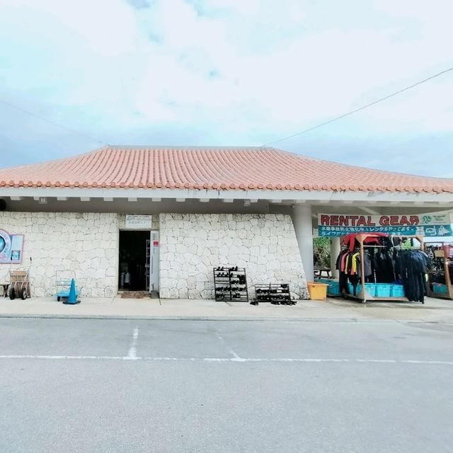 【沖縄】恩納村で青の洞窟へシュノーケリングツアー✨