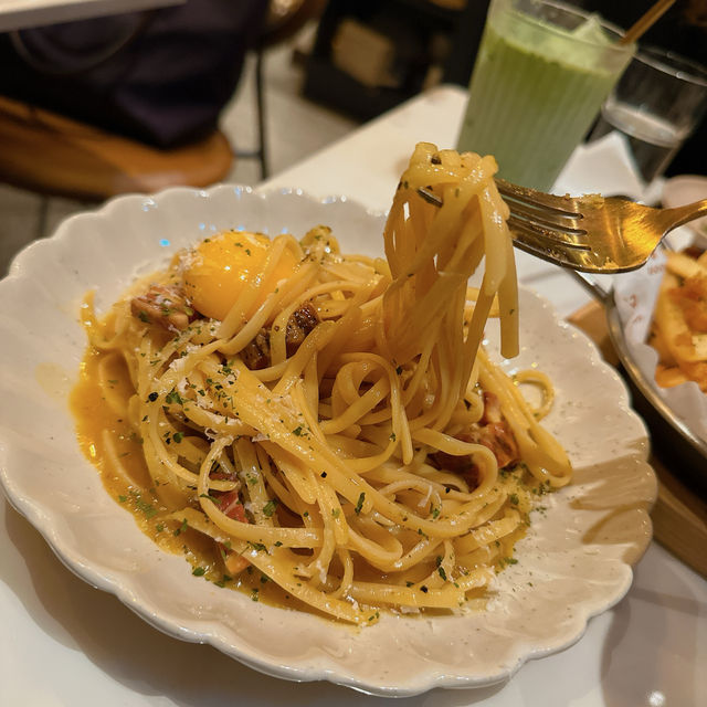 原來酒吧街都有好野食