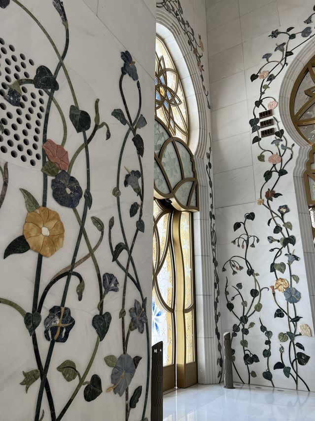 Lost in the beauty of Sheikh Zayed Mosque