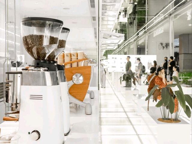 % Arabica Pavilion Kuala Lumpur