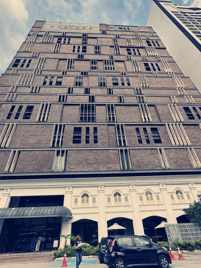 Hotel Stripes Kuala Lumpur