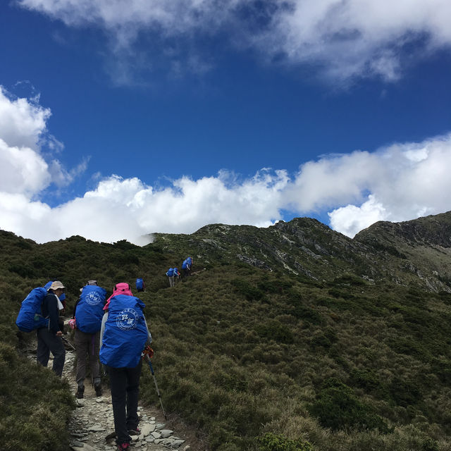 征服「嘉明湖」🏔️看天使的眼淚🏔️