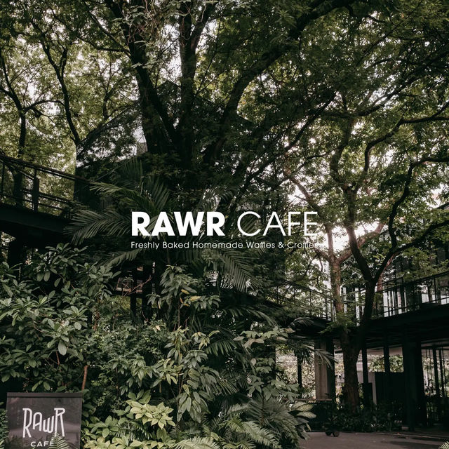 RAWR CAFE คาเฟ่สวย บนพื้นที่สีเขียวใจกลางสุขุมวิท