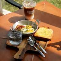 Cafe