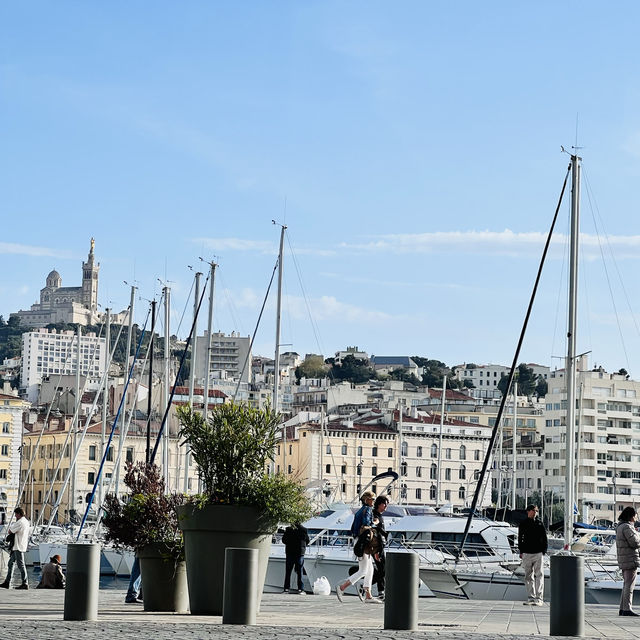 Marseille's Coastal Canvas