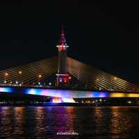 นั่งเรือ ไหว้พระ นั่งชิลล์คาเฟ่ คลองอ้อมนนท์