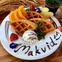 Makvid Cafe & Bistro