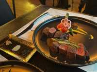 【沙漠中的綠洲】我的周末小驚喜➡️ House000 Bistro