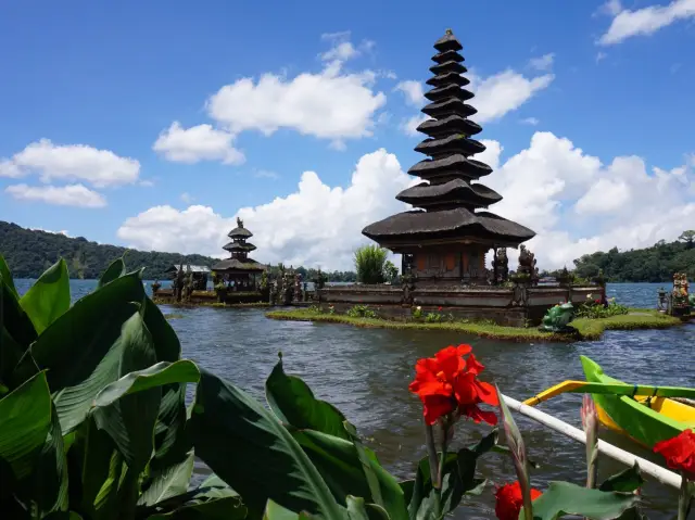 Pura Uum Danu Bratan 