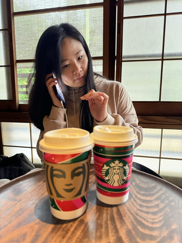 ☕️ Limited Edition Starbucks in Osaka