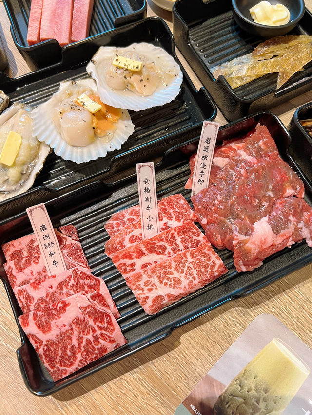 「盡情吃到飽燒肉，價格優惠」
