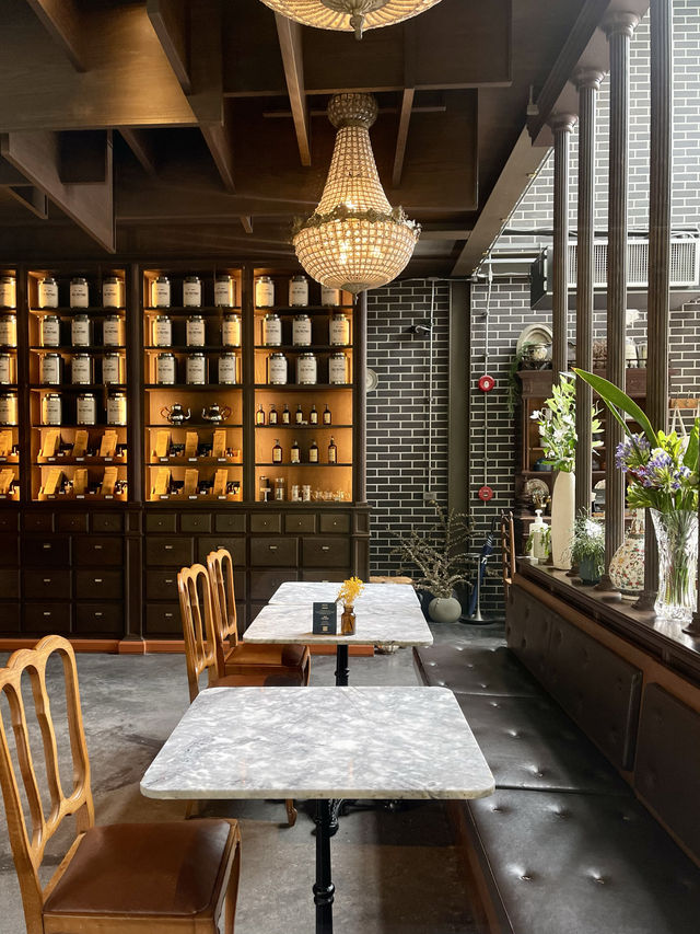 Tea Factory and More ☕️ Sukhumvit 39