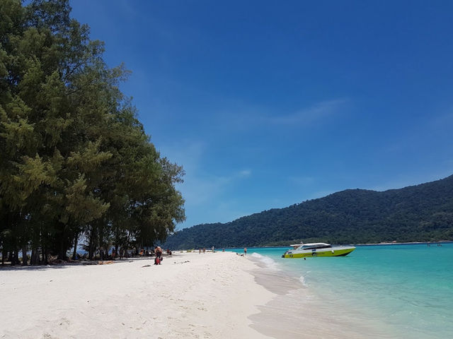 Sunset Beach Koh lipe