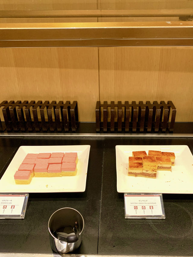 東京　東京観光　ザ・プリンス さくらタワー東京のラウンジafternoon teaは最高だぞ！