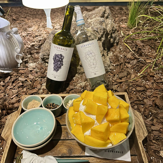 생일에 가기 좋은 분위기+음식맛집, 여름에는 망고빙수까지!!! 스케줄 합정점