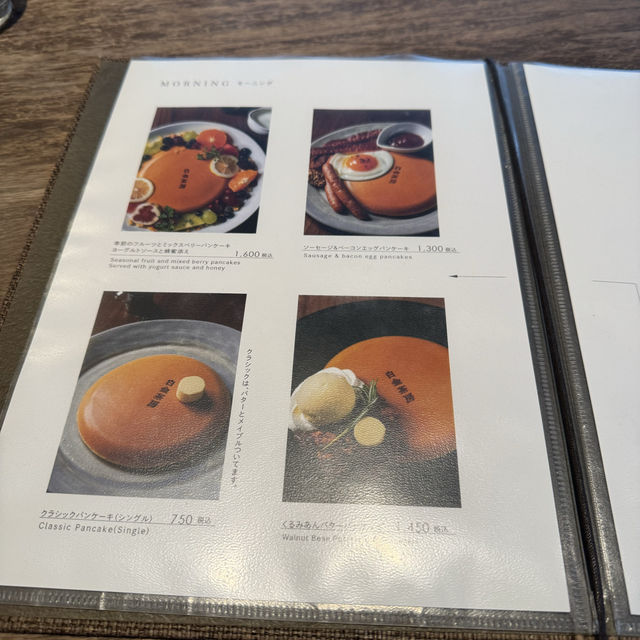 まん丸でかわいいクラシックパンケーキ🥞