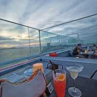 🥂D.I.B. Sky Bar