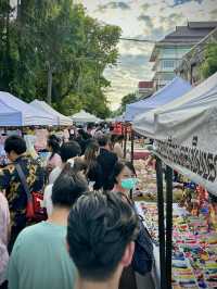 ทุกวันเสาร์เรามีนัด🚶‍♂️ถนนคนเดิน@กาดเจียงฮายรำลึก