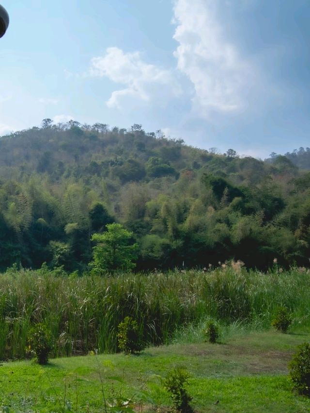 น้ำผุร้อน โป่งกระทิง กางเต็นท์  ราชบุรี 