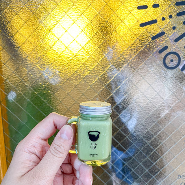 我來深圳東門只為了這杯一公斤芋泥抹茶！