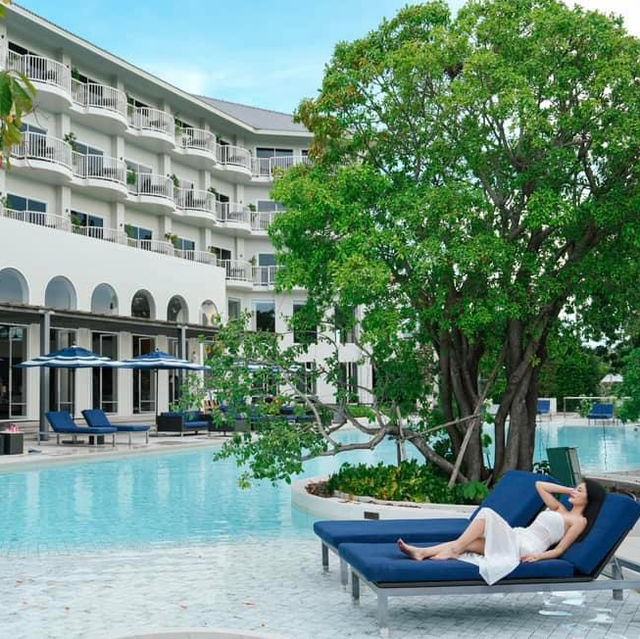 Cross Pattaya Pratamnak. โรงแรมหรูระดับ 5 ดาว 🏖️🏖️