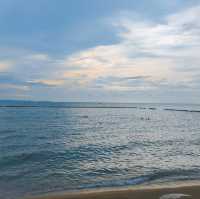 หาดลับที่ไม่ลับมาก Vibes ดี ในพัทยา