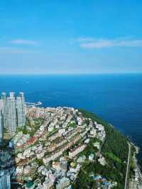 在 BUSAN X the SKY 看到山城海天全景