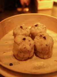 Mott32 หมูแดงคือฟิน 