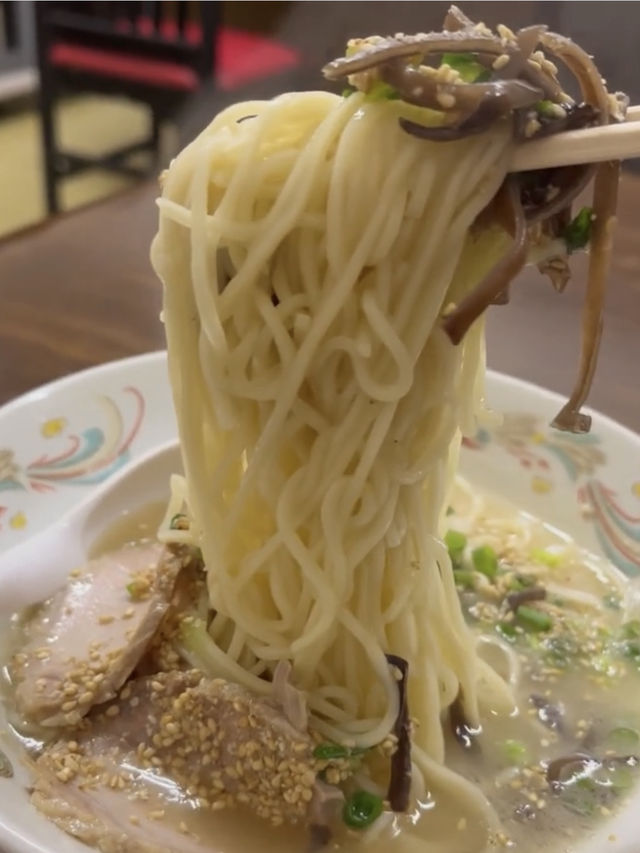【北九州グルメ】楽しいご夫婦が営まれる人気のラーメン屋さん🍜