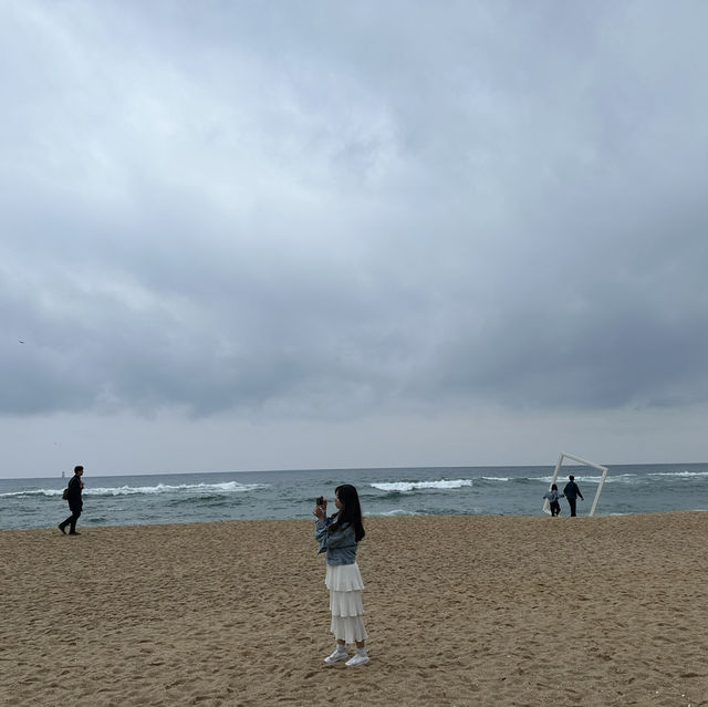 가을의 청명함을 담은 속초 바다 여행, 힐링과 낭만의 하루
